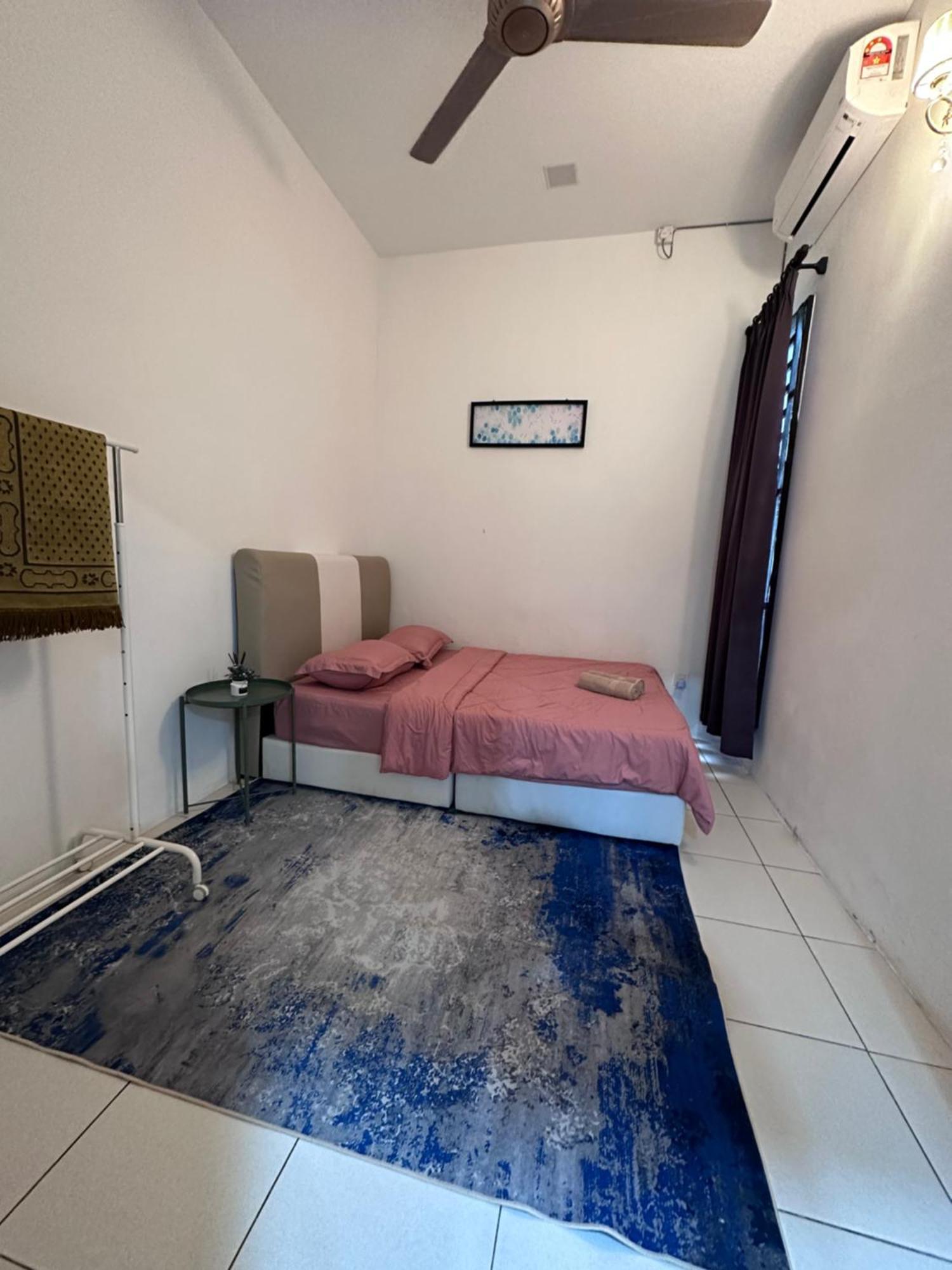 Holiday home Decherating Privatepool